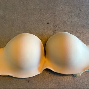 Cacique Light Cream Strapless Bra